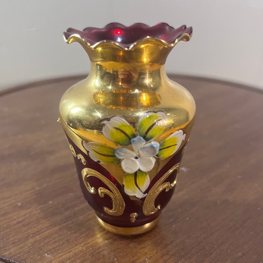 Vtg Murano Style Bud Vase Red Gold Hand Painted Floral Italian Glass 3.25"